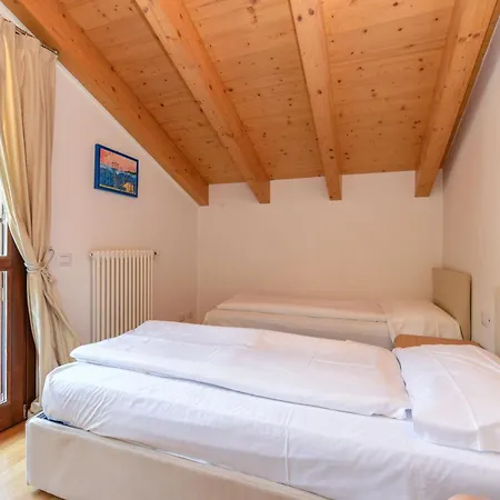 Rta La Rosa Delle Dolomiti Hotel apartamentowy 2*